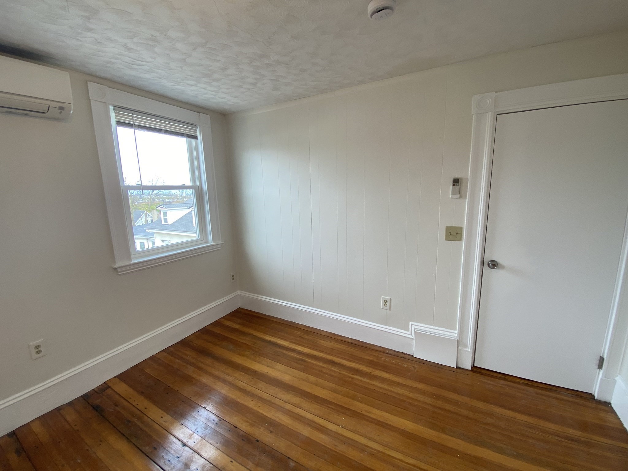 14 Magnolia Square # 3 Property Photo 3