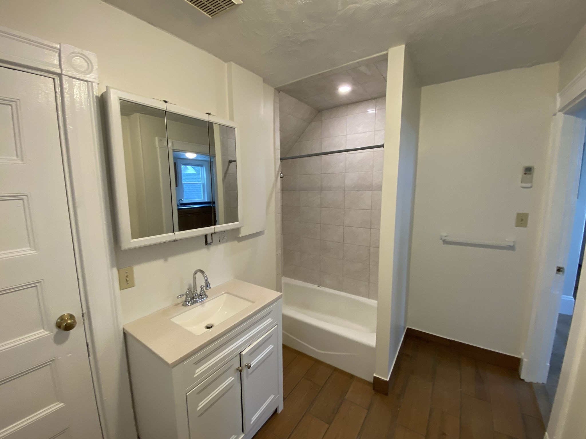 14 Magnolia Square # 3 Property Photo 11