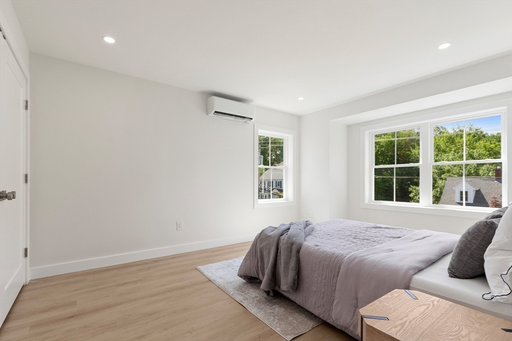 65 Dunstable Rd # A Property Photo 23
