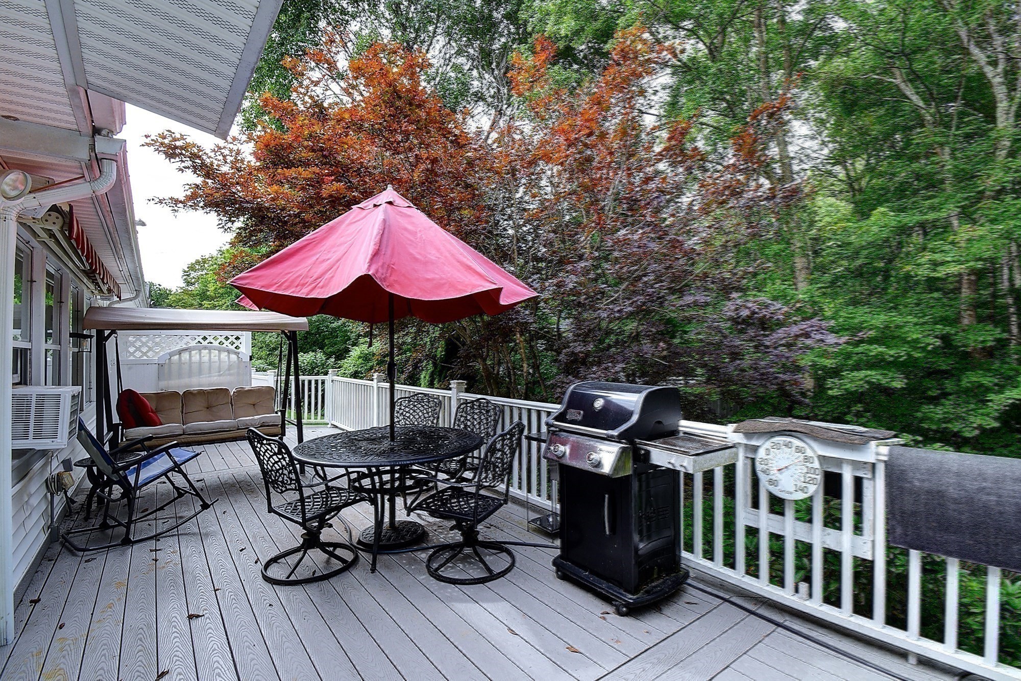 647 Main St # B Property Photo 31
