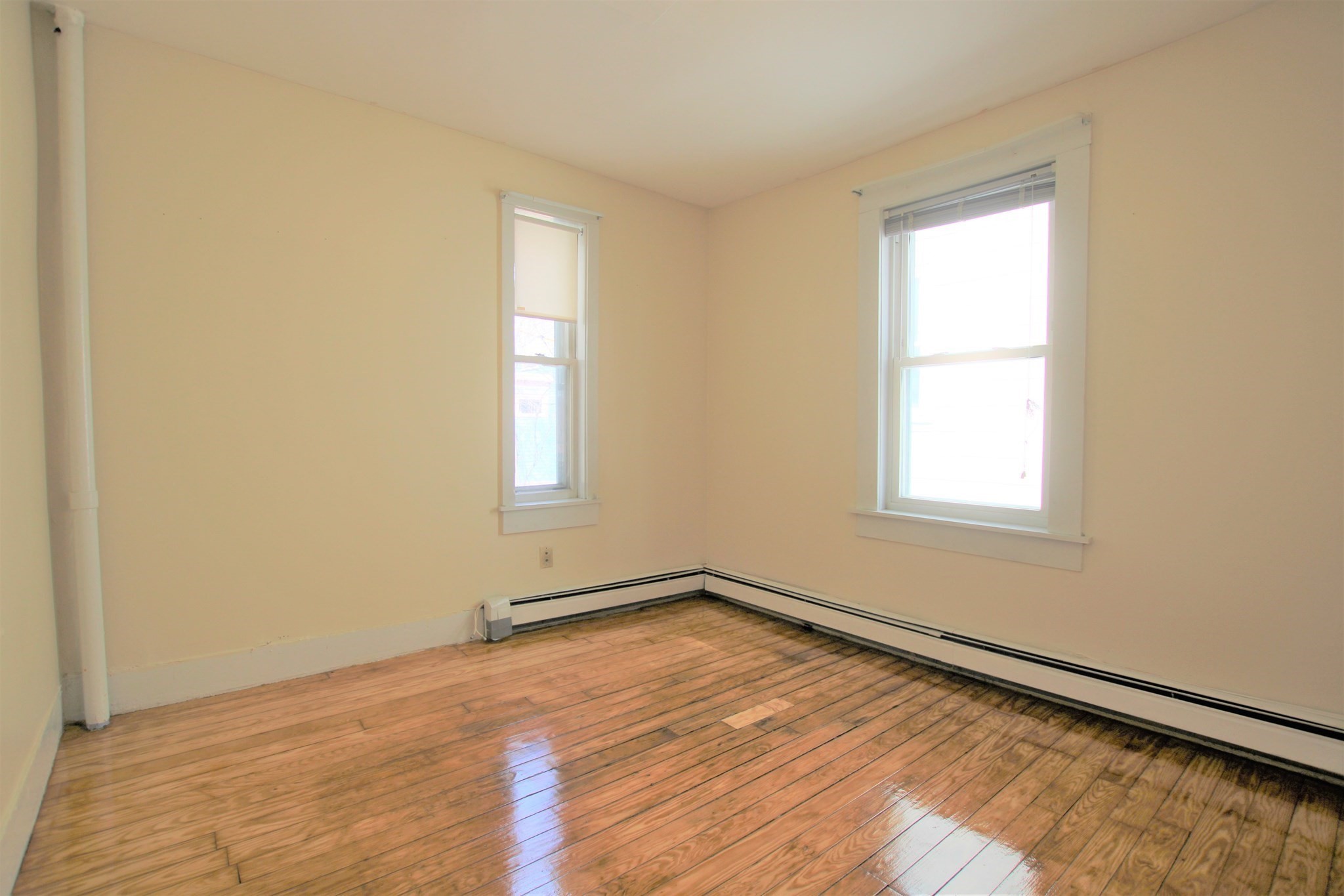 35 Danforth St # 2 Property Photo 10