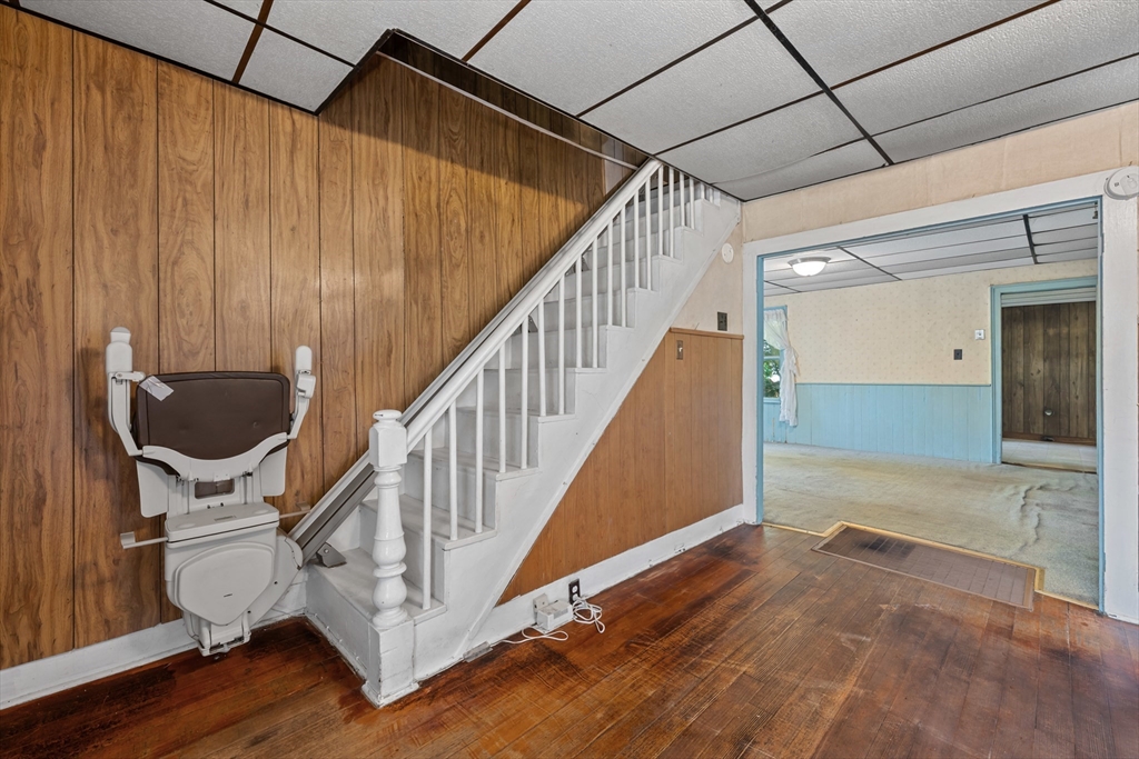 8 Park St Property Photo 8