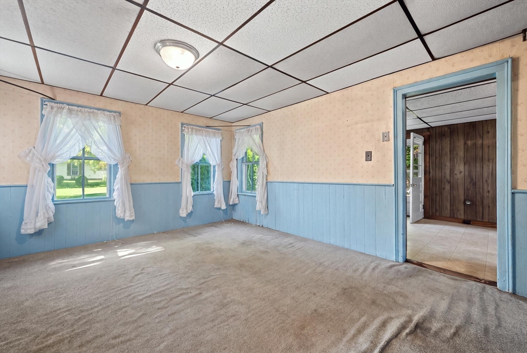 8 Park St Property Photo 11
