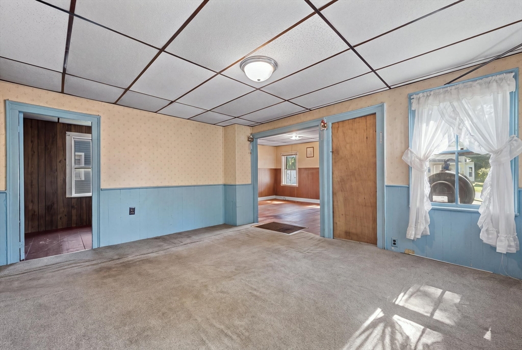 8 Park St Property Photo 12