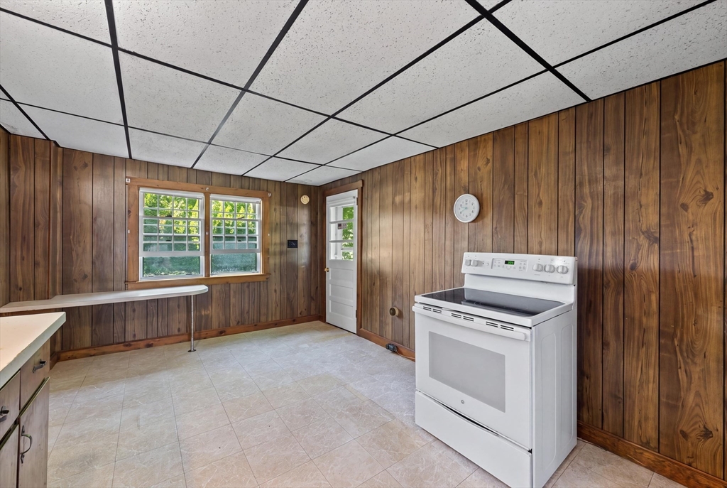 8 Park St Property Photo 19