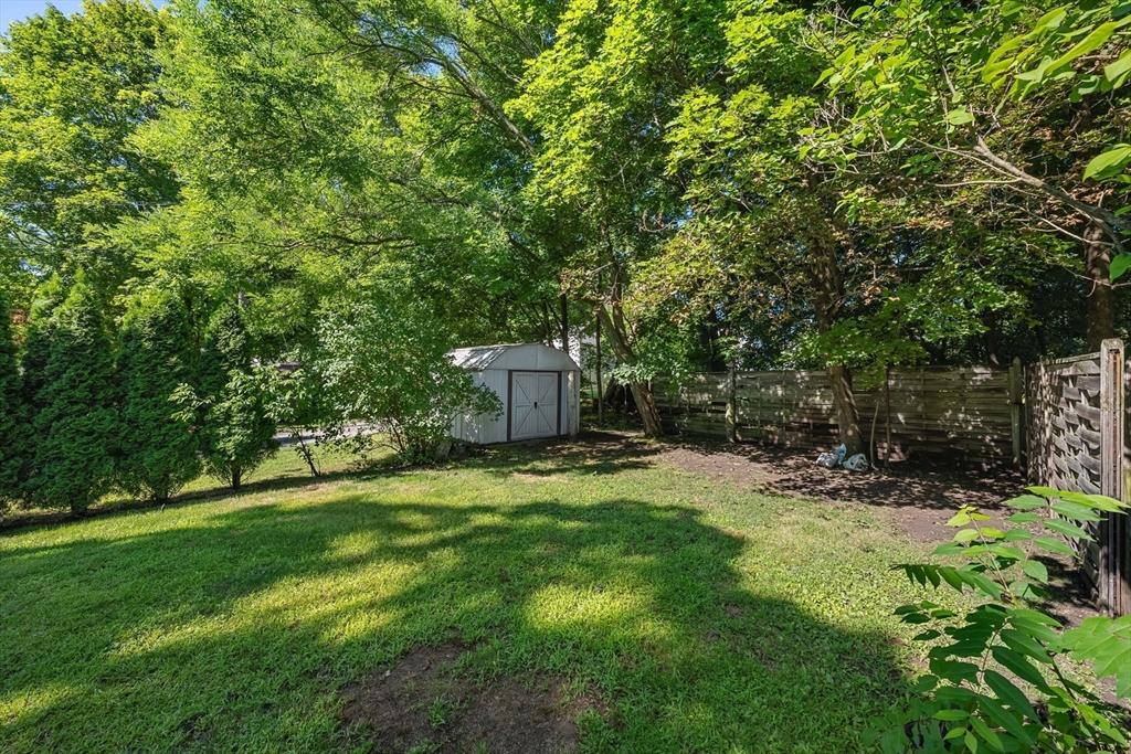 8 Park St Property Photo 31