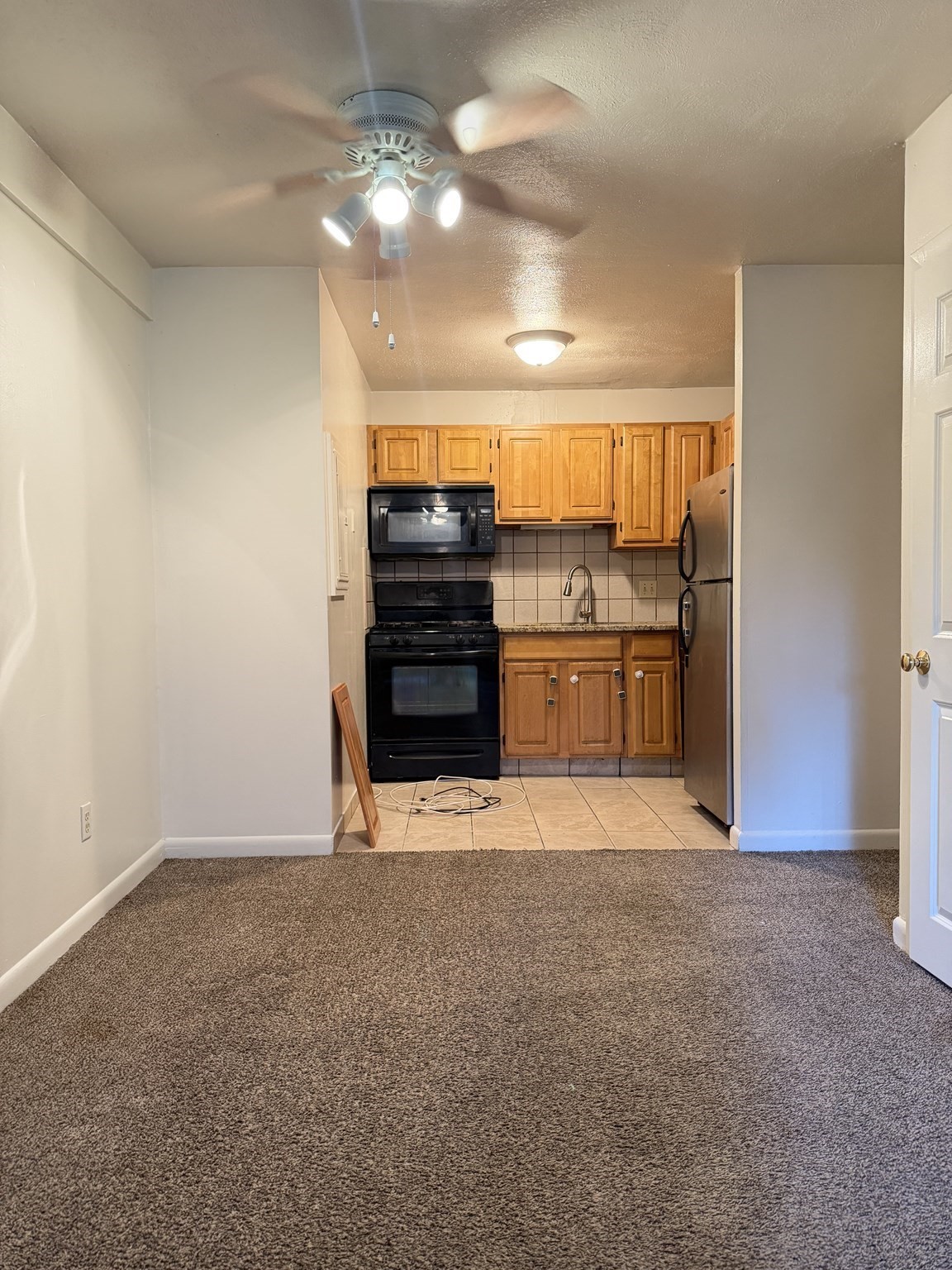 49 Sumner Street # 4 Property Photo 4