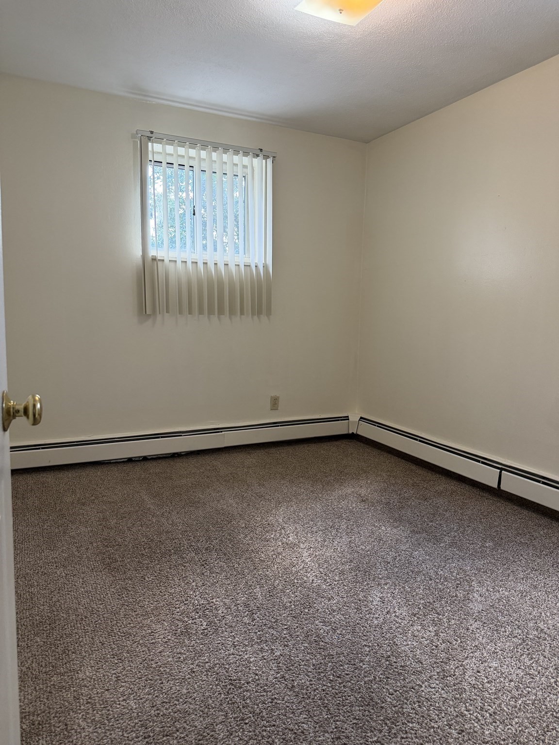 49 Sumner Street # 4 Property Photo 8