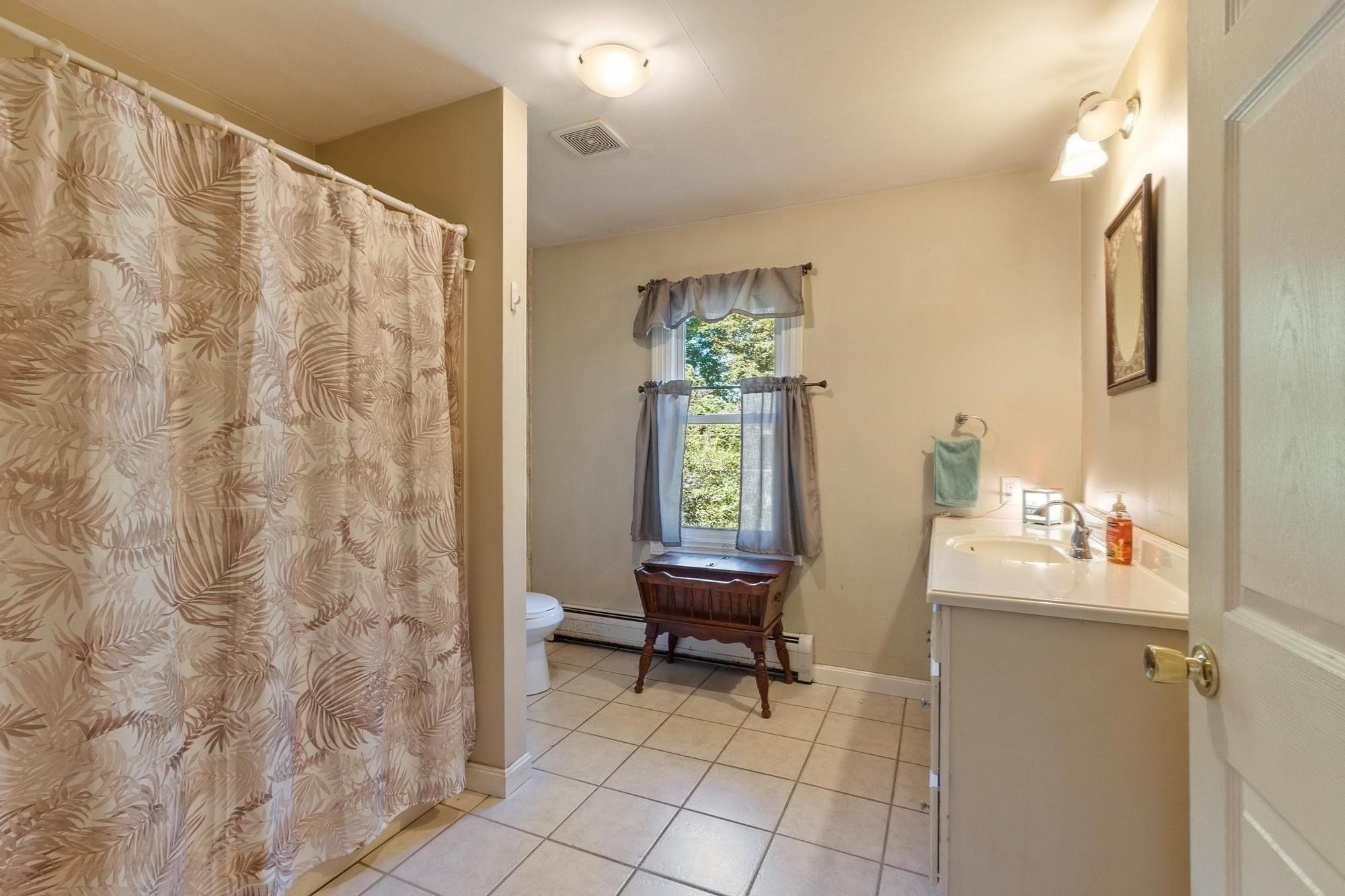 56 Bliss St Property Photo 20