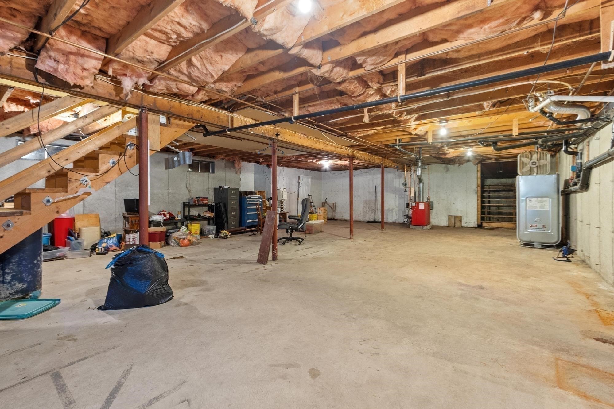 56 Bliss St Property Photo 29
