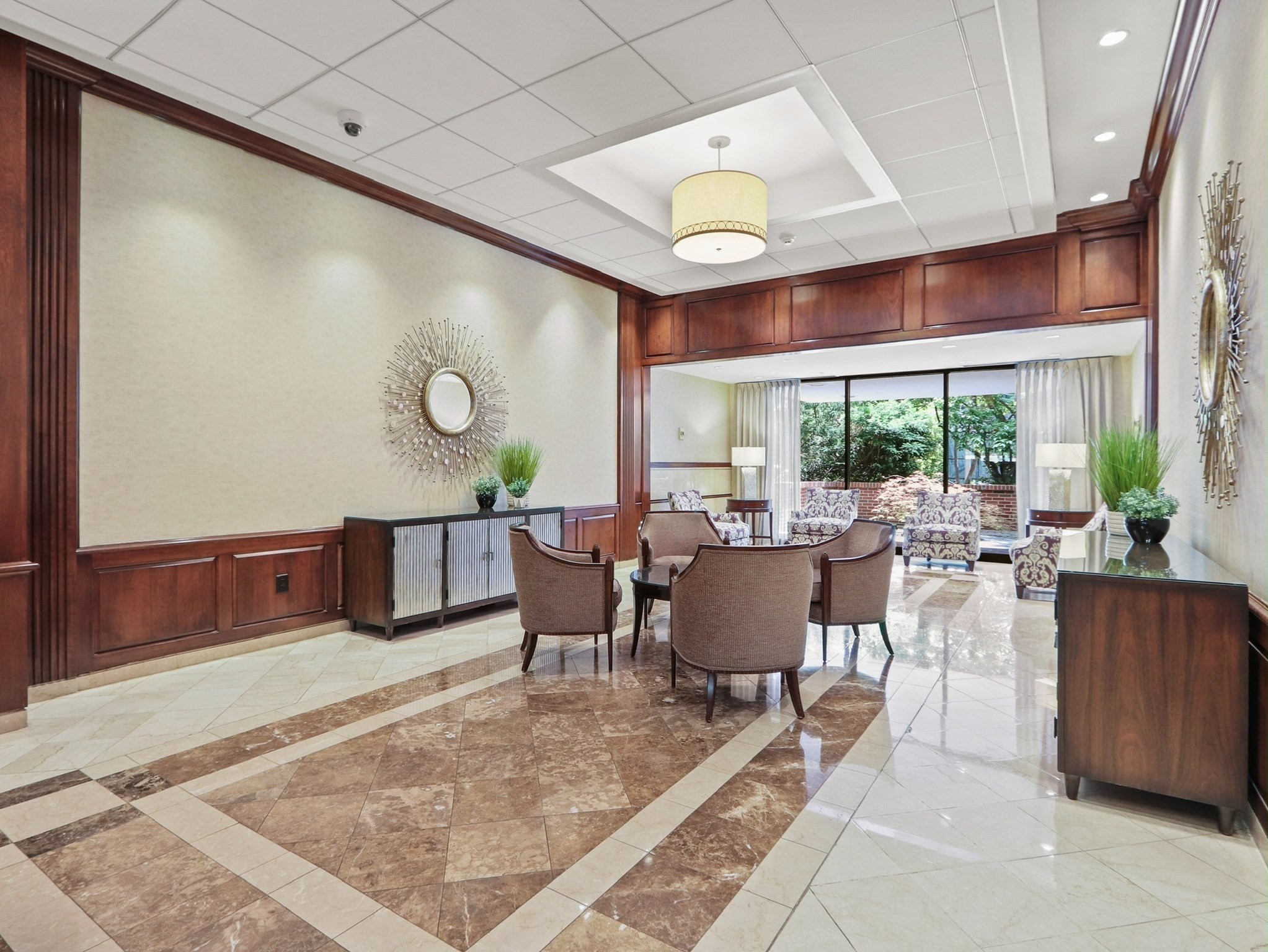 2 Hawthorne Pl # 10k Property Photo 19