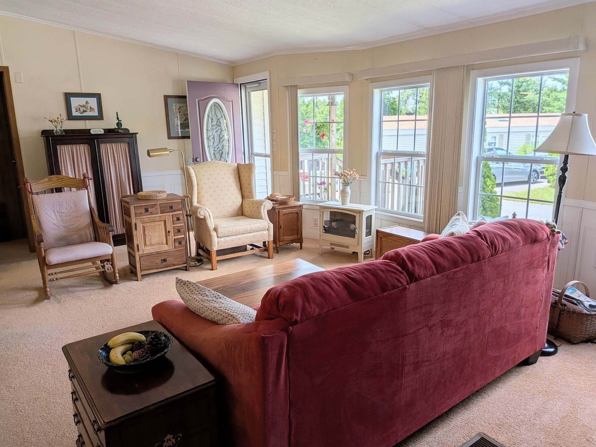 10 Jefferson Way Property Photo 5