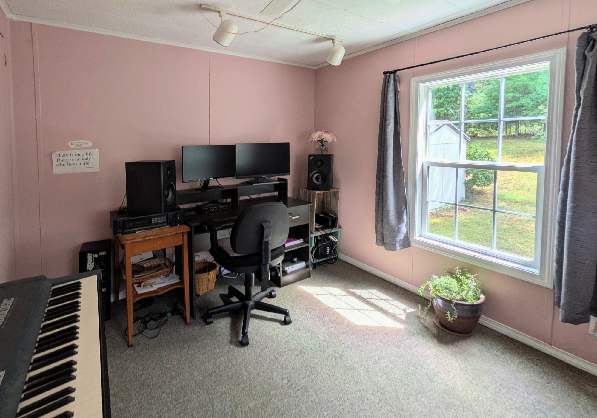 10 Jefferson Way Property Photo 20