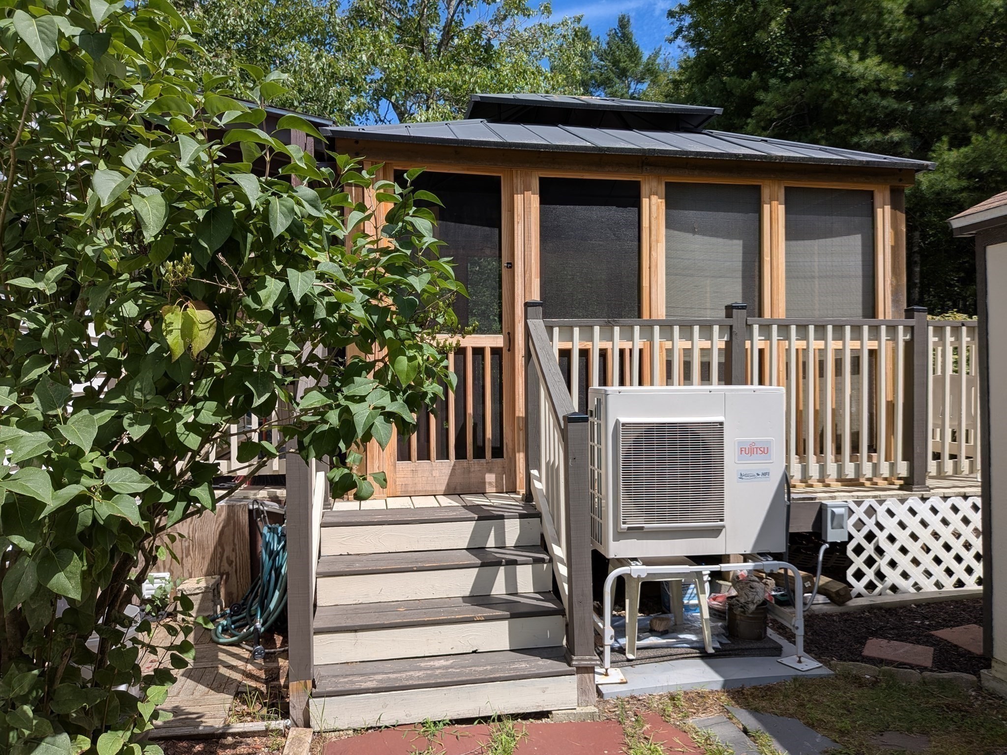 10 Jefferson Way Property Photo 27