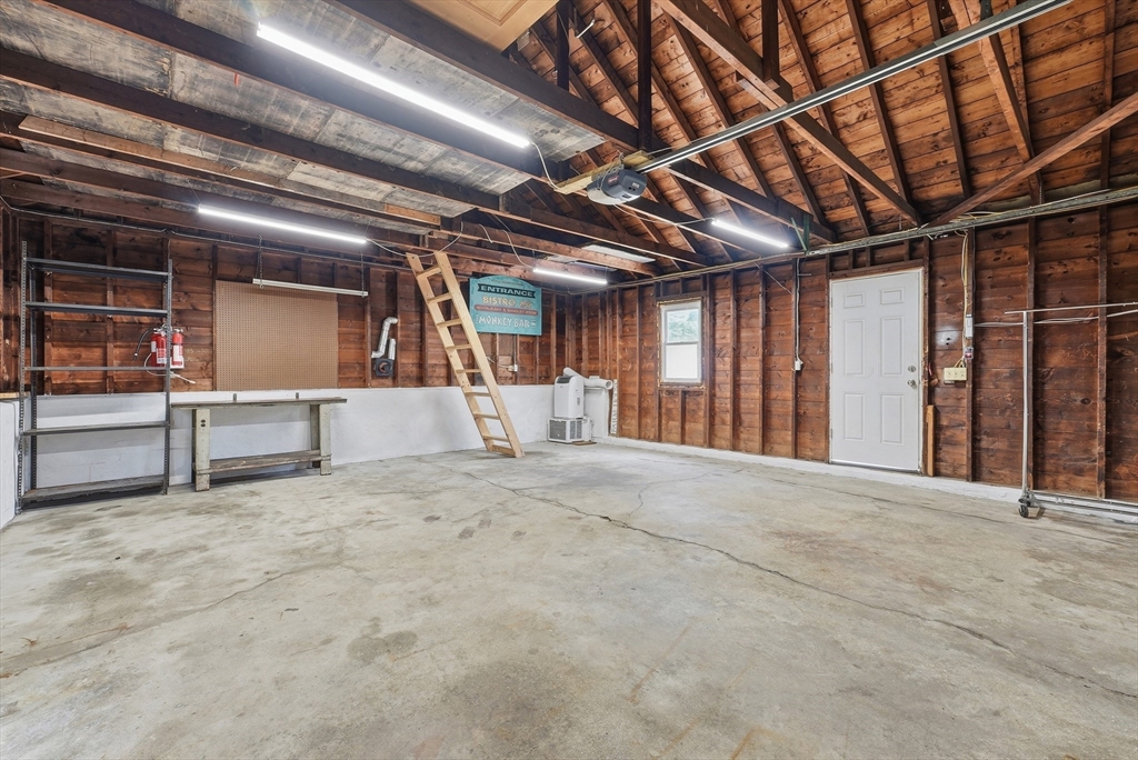 19 Depot St Property Photo 32