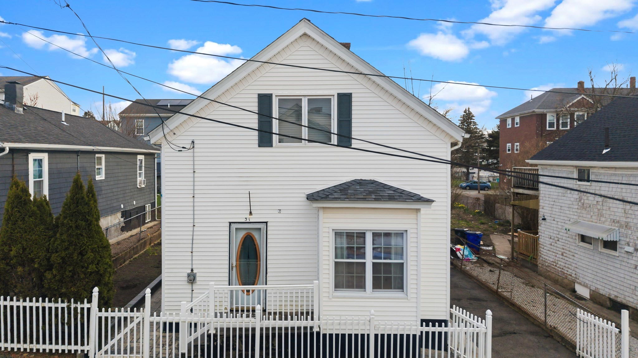 31 Sachem St Property Photo 2