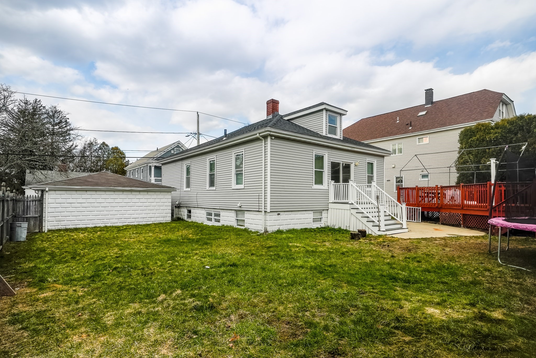 58 Oaklawn St Property Photo 2