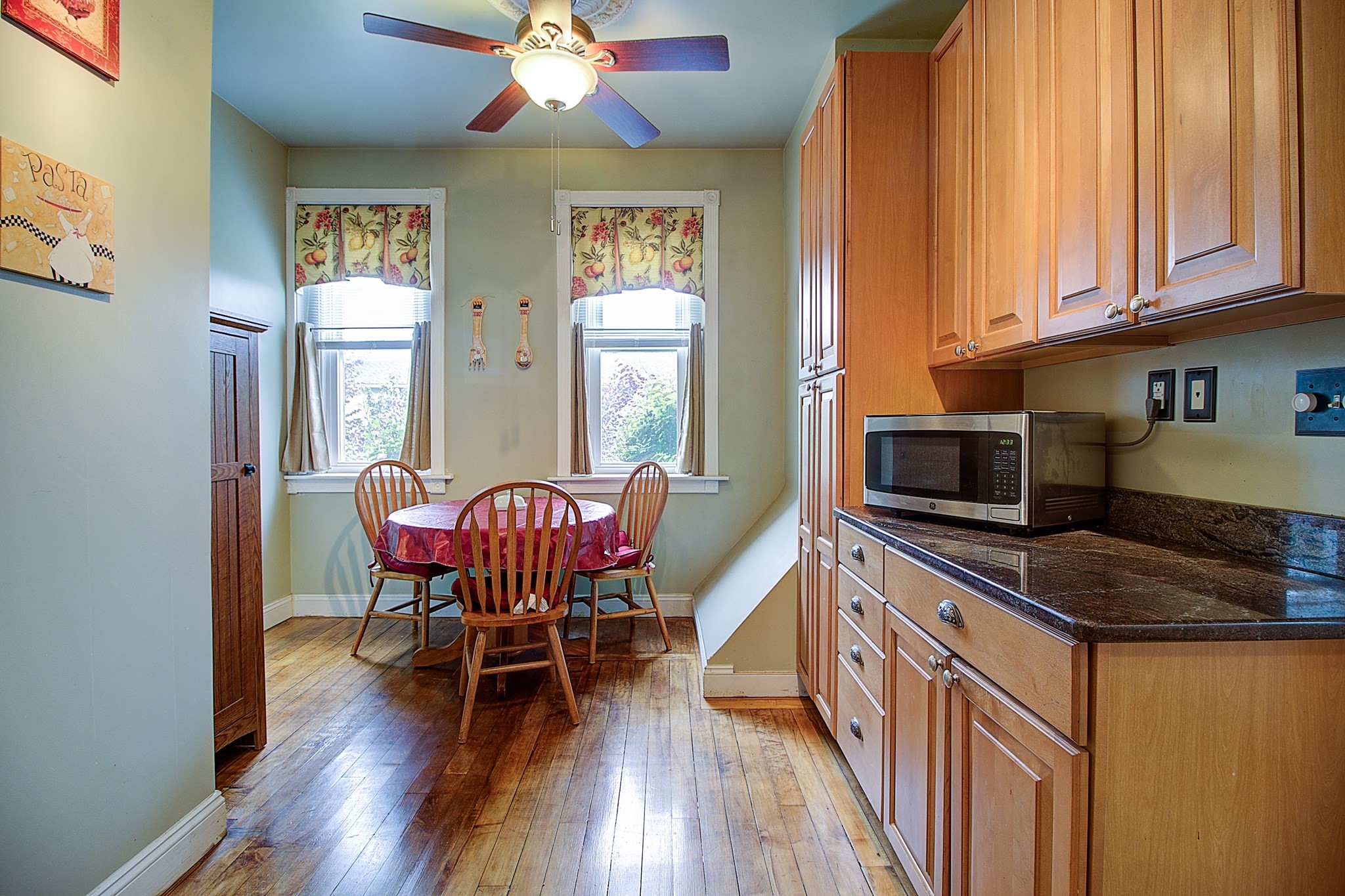 13 Blackstone Street Property Photo 11