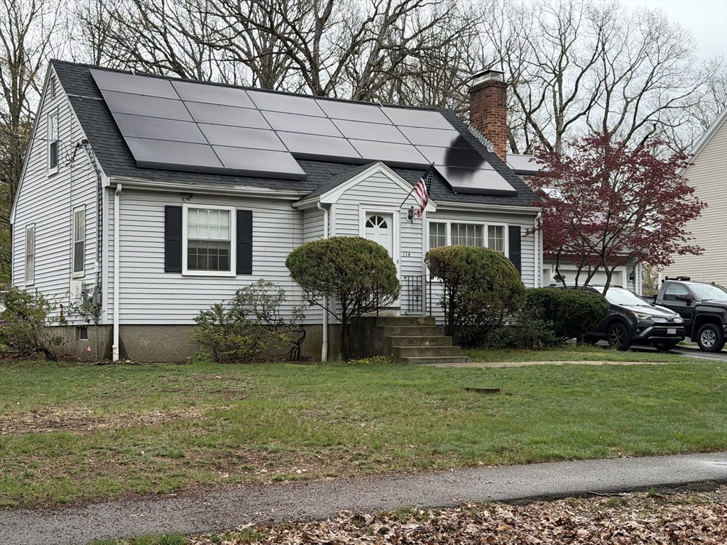 114 Parish Road Property Photo 2