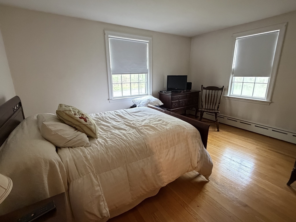 114 Parish Road Property Photo 4