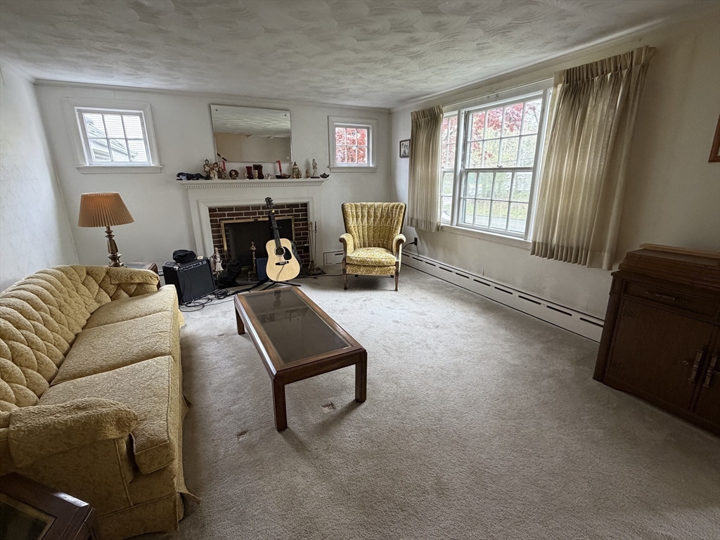 114 Parish Road Property Photo 5