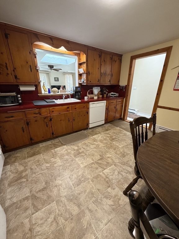 114 Parish Road Property Photo 7