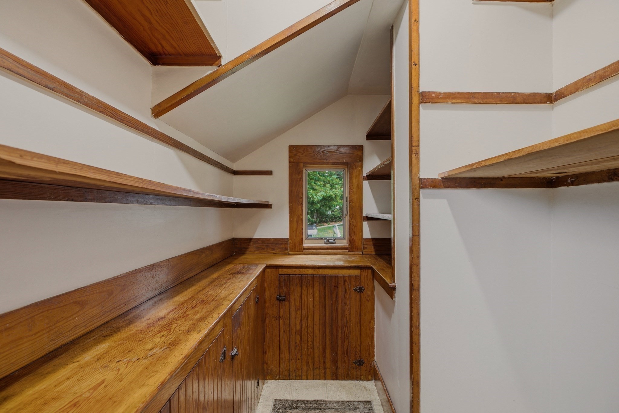 22 South Avenue Property Photo 22