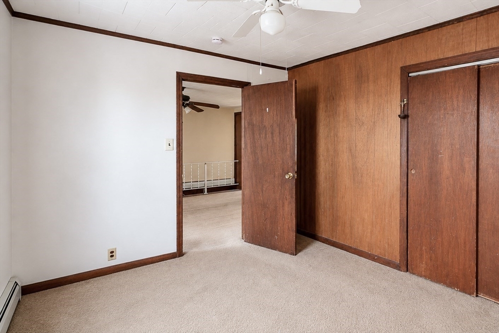 34 Everett St Property Photo 9