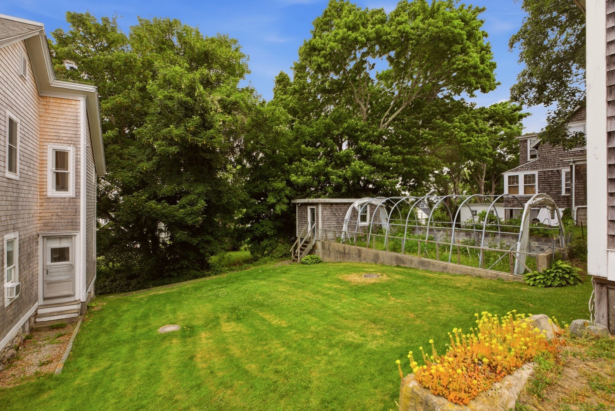 22 South Avenue Property Photo 8