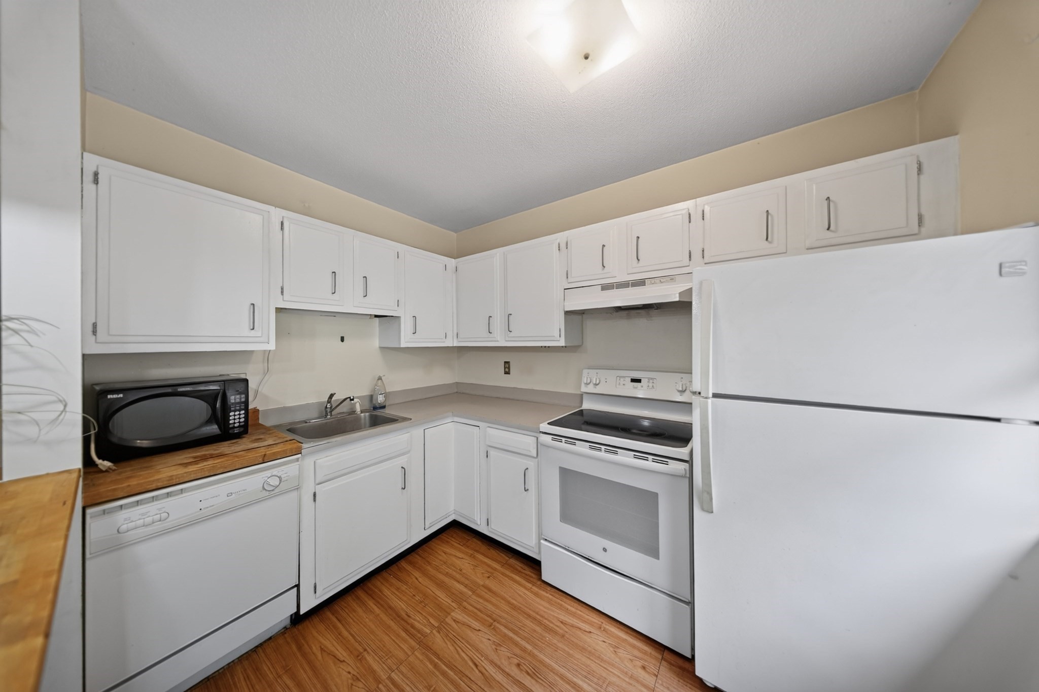 170 E Hadley Rd # 12 Property Photo 16