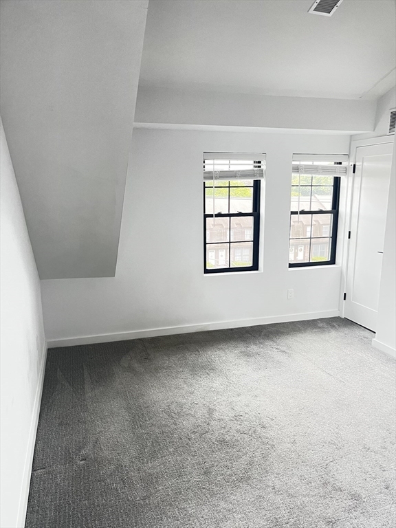 194 Rumford Avenue # 1 Property Photo 11