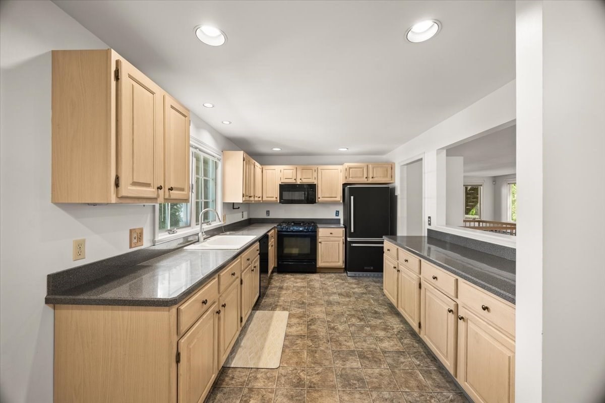 701 Winthrop Street # 316 Property Photo 17