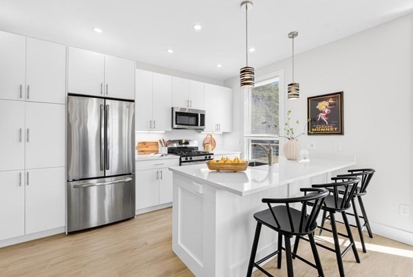 1246 Broadway # 3 Property Photo 4