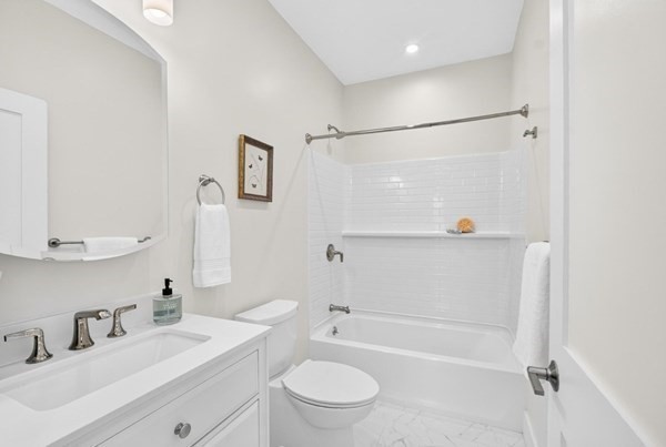 1246 Broadway # 3 Property Photo 15