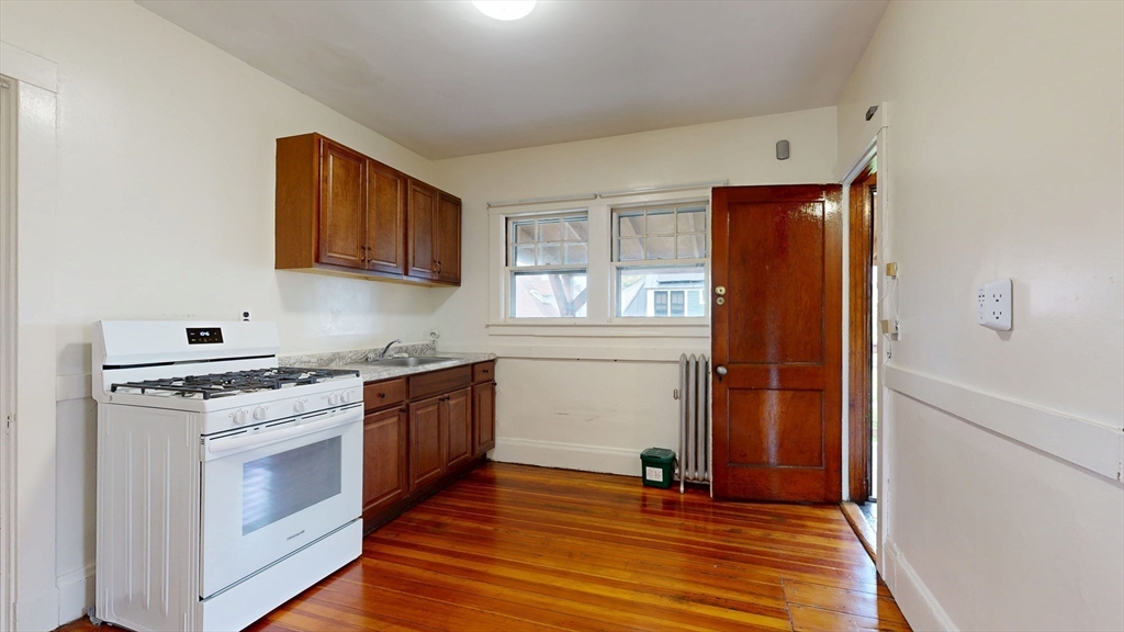 9 Goodman Rd Property Photo 10