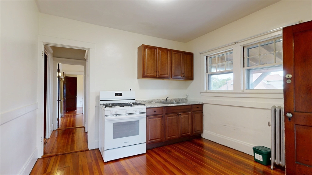 9 Goodman Rd Property Photo 11