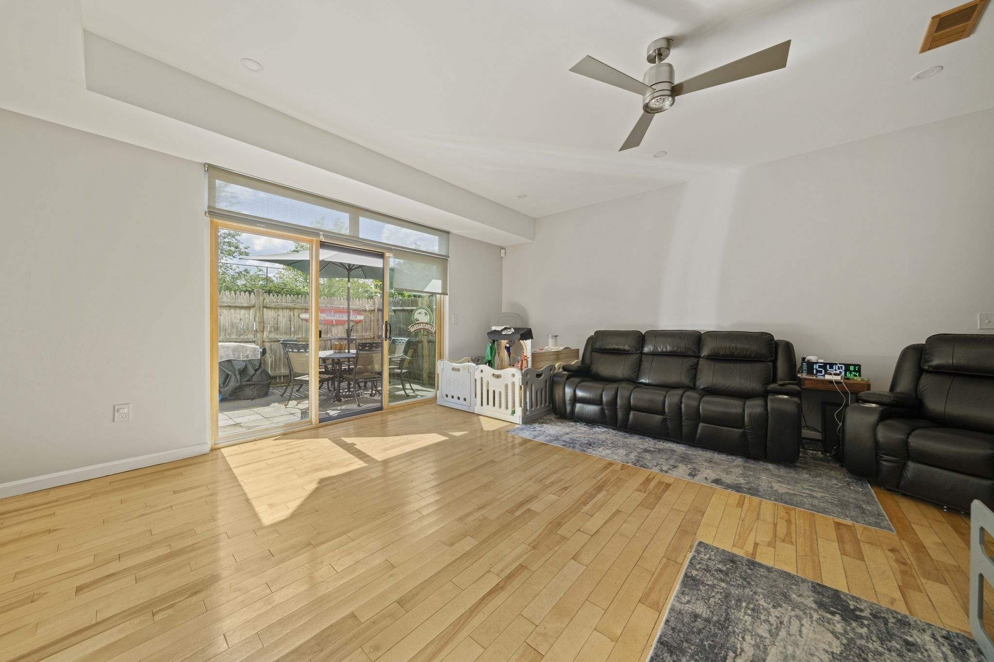 90 Sea Street # 126 Property Photo 3