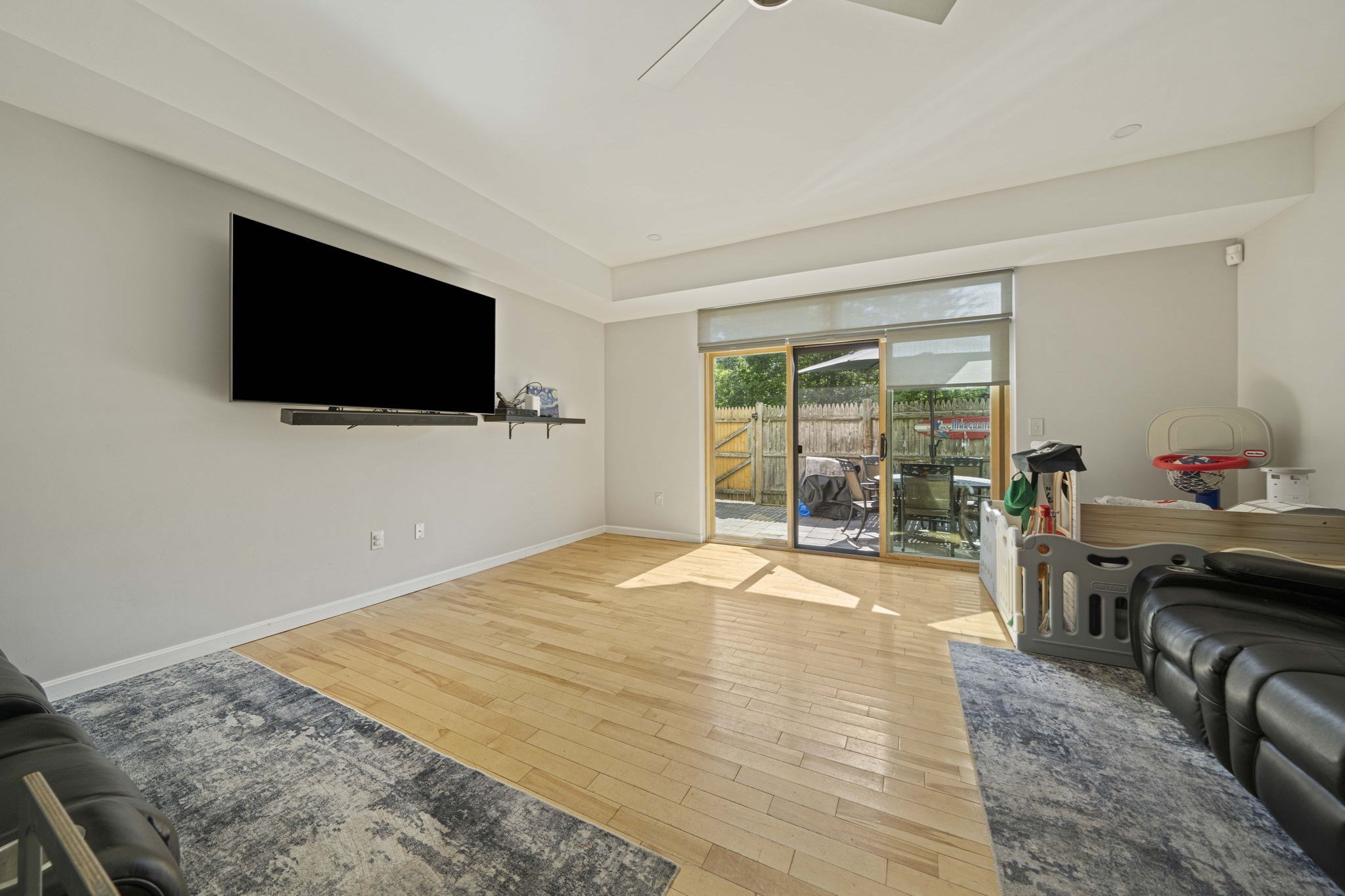 90 Sea Street # 126 Property Photo 4