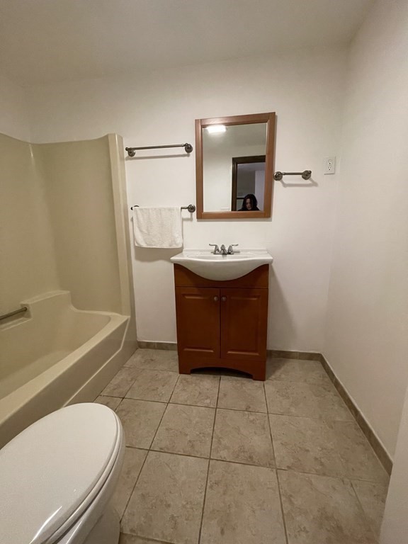 13 Murray # 1 Property Photo 6