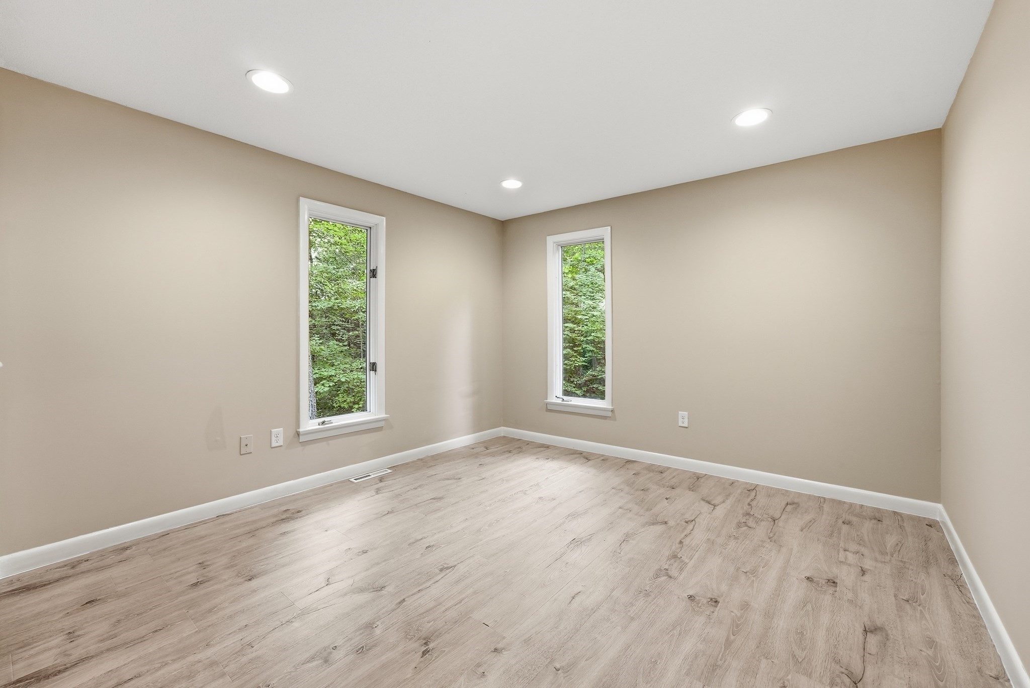 9 Flintlock Ln Property Photo 18