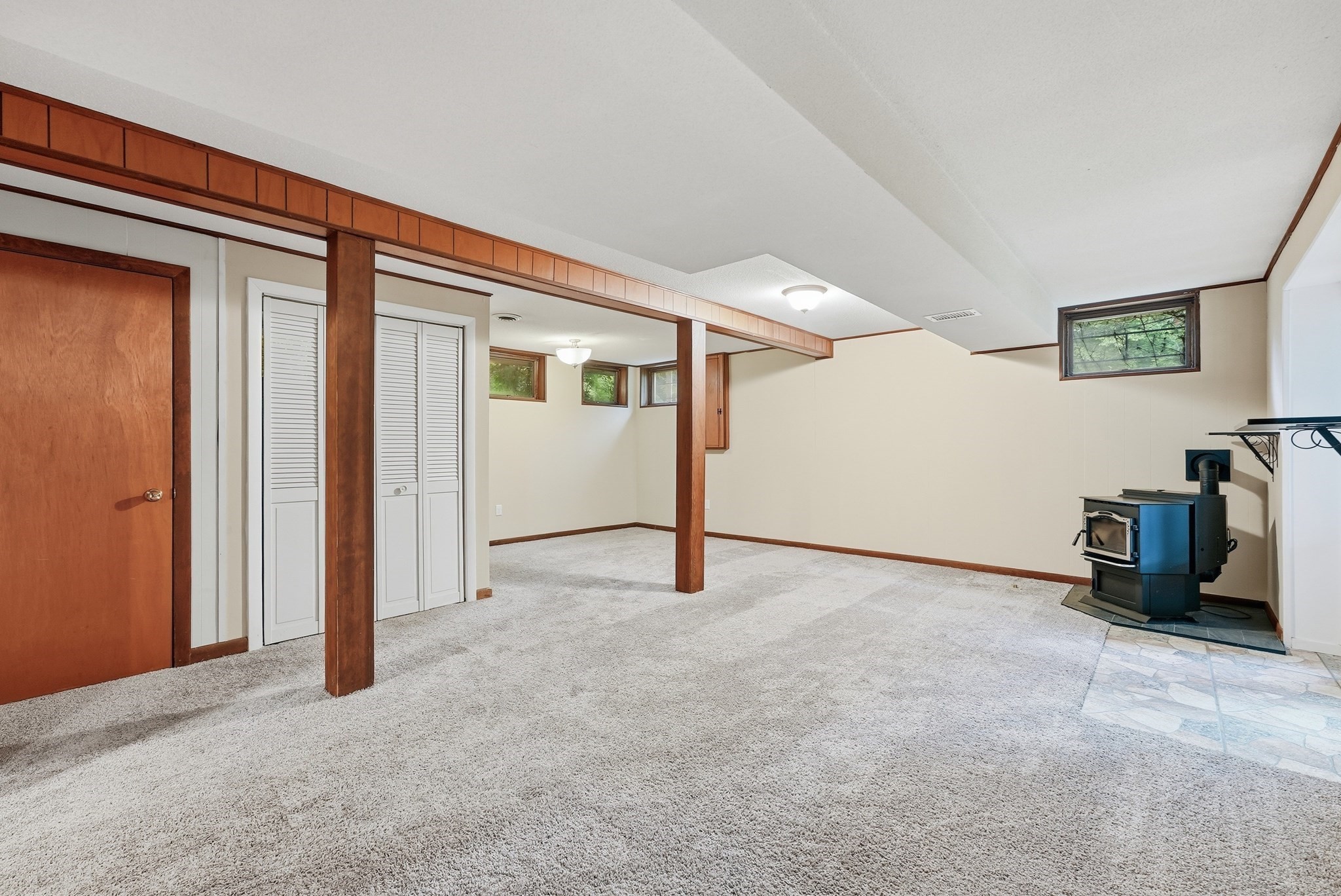 9 Flintlock Ln Property Photo 29