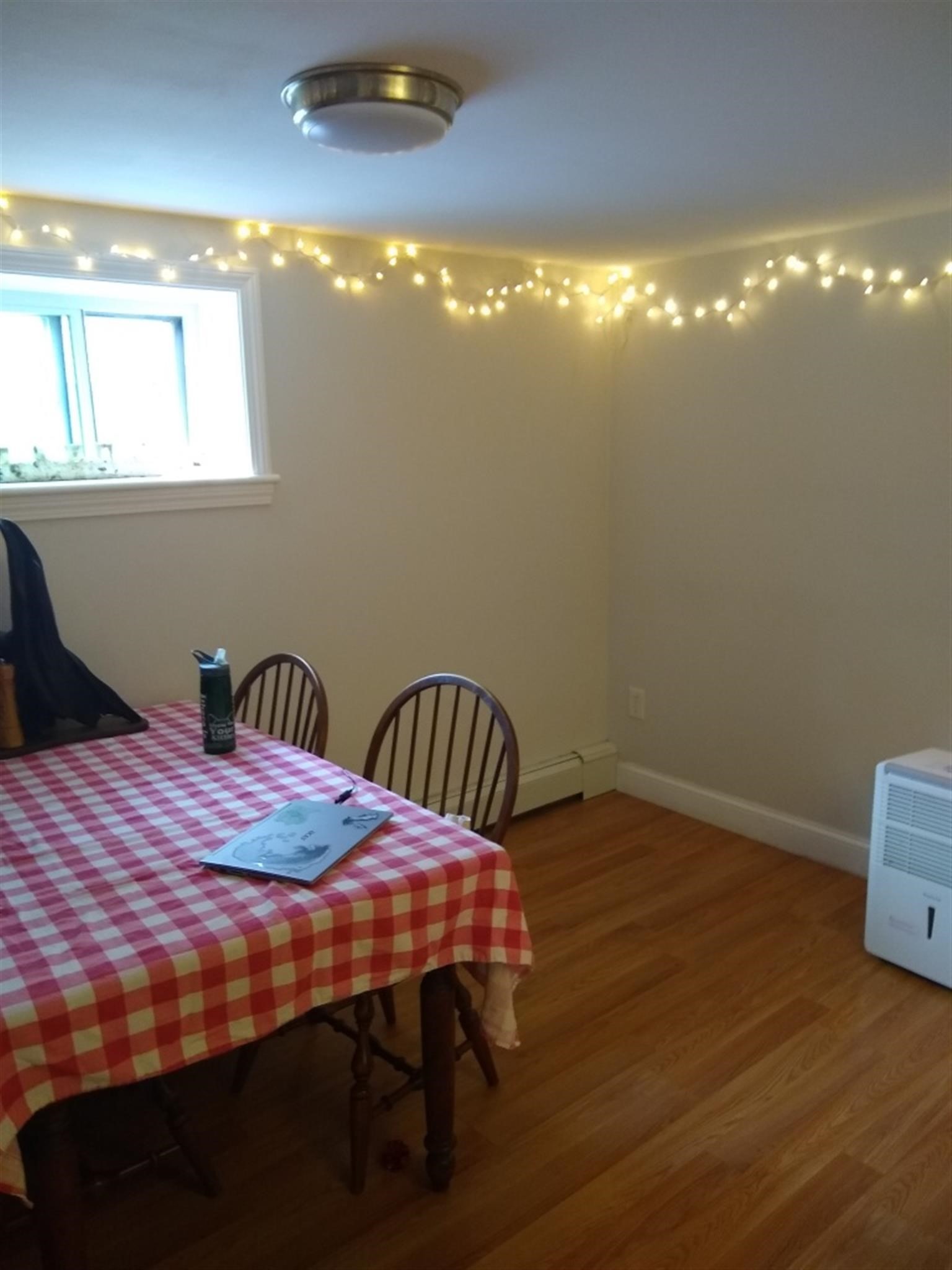 192 Central St # B Property Photo 8