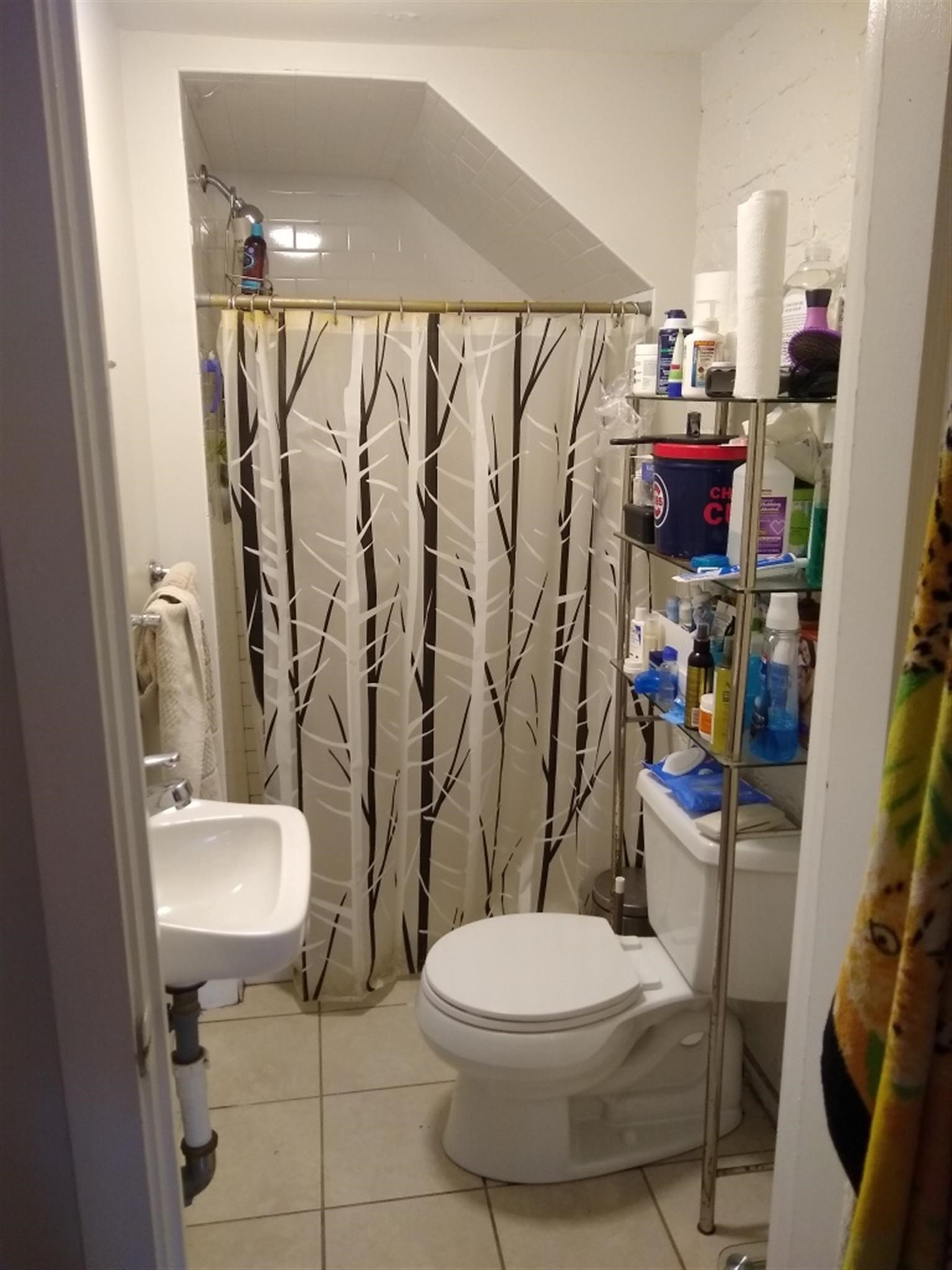 192 Central St # B Property Photo 17