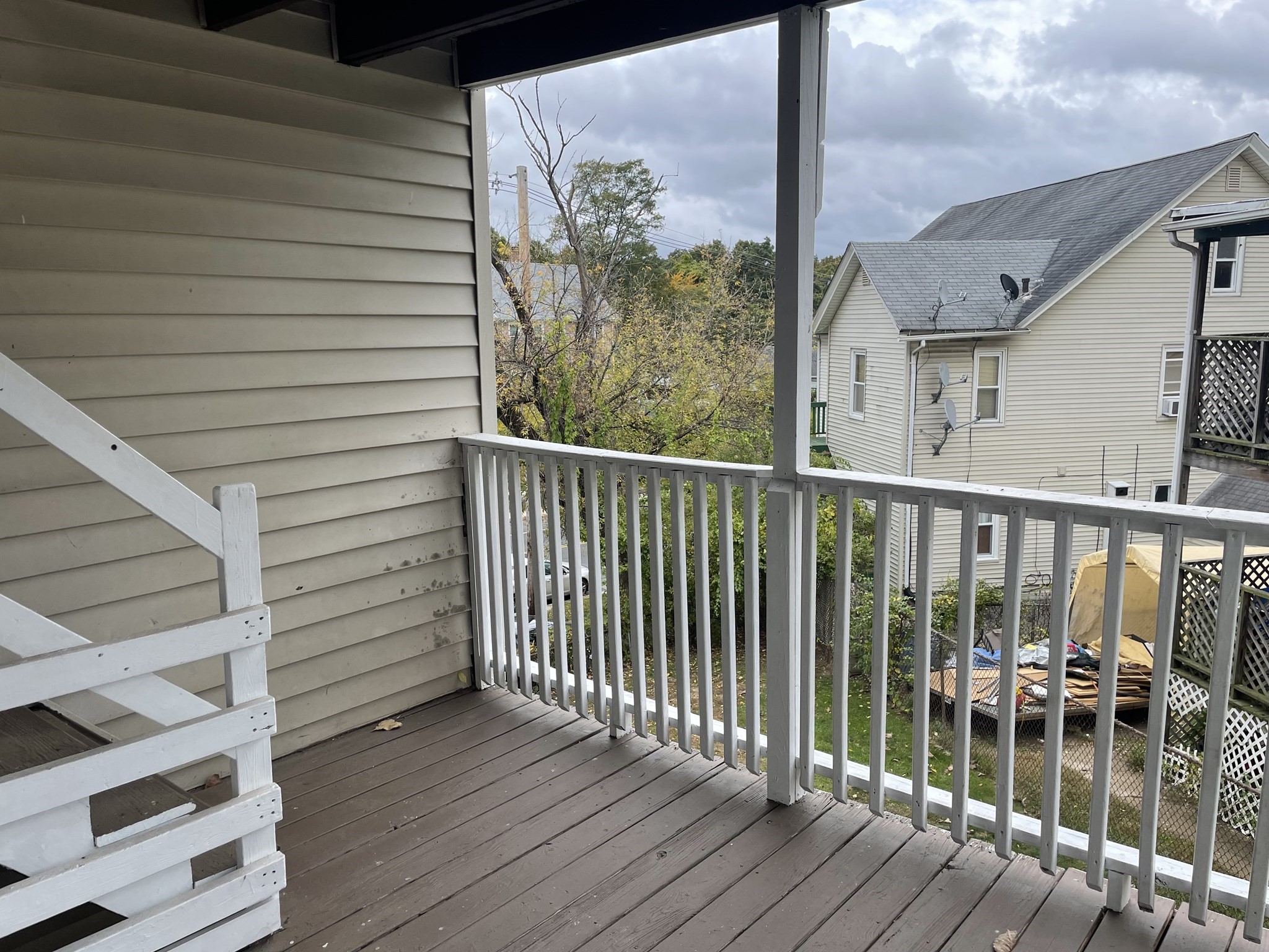 175 Grattan Property Photo 22