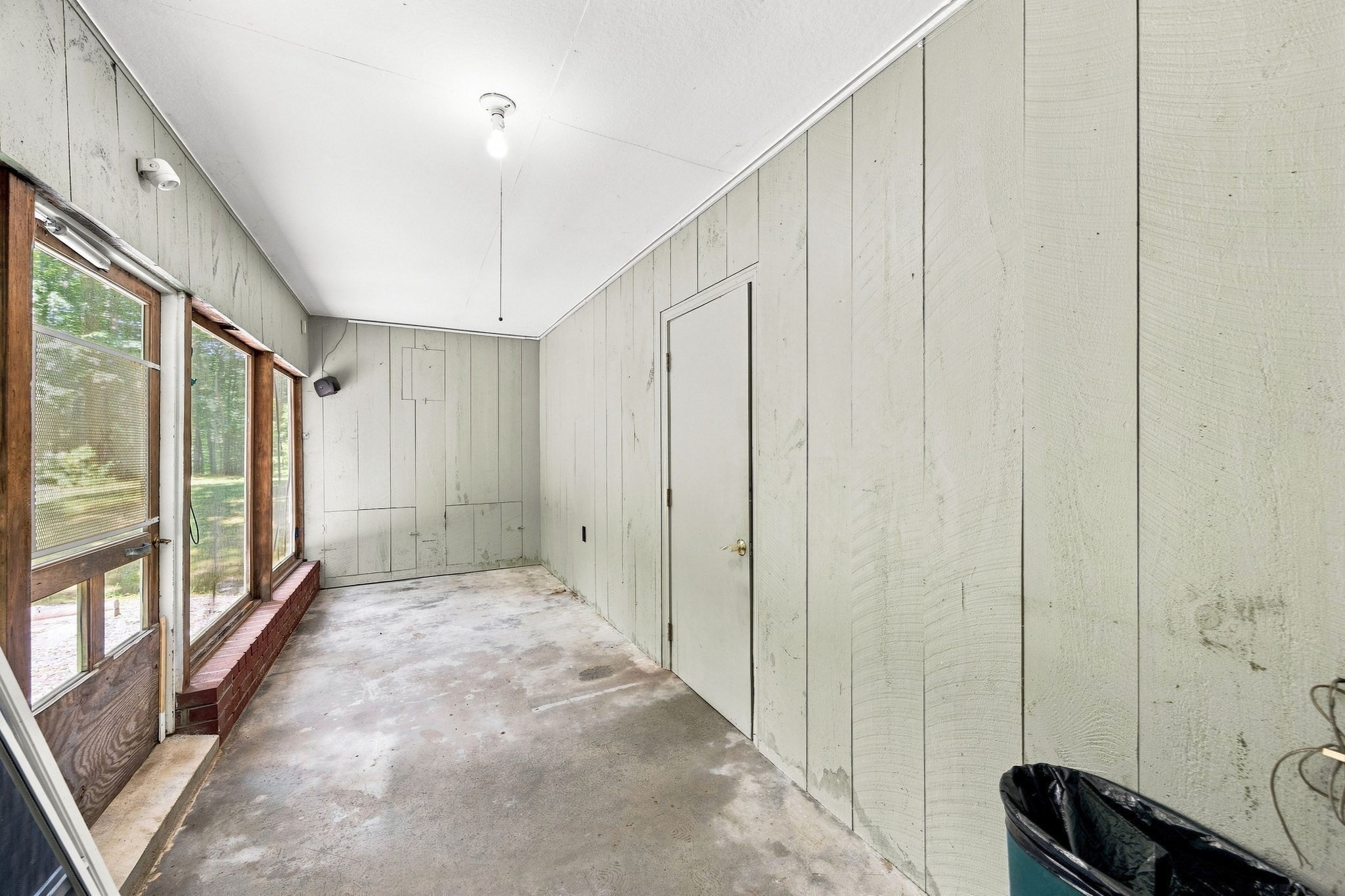 81 Warren Rd Property Photo 25