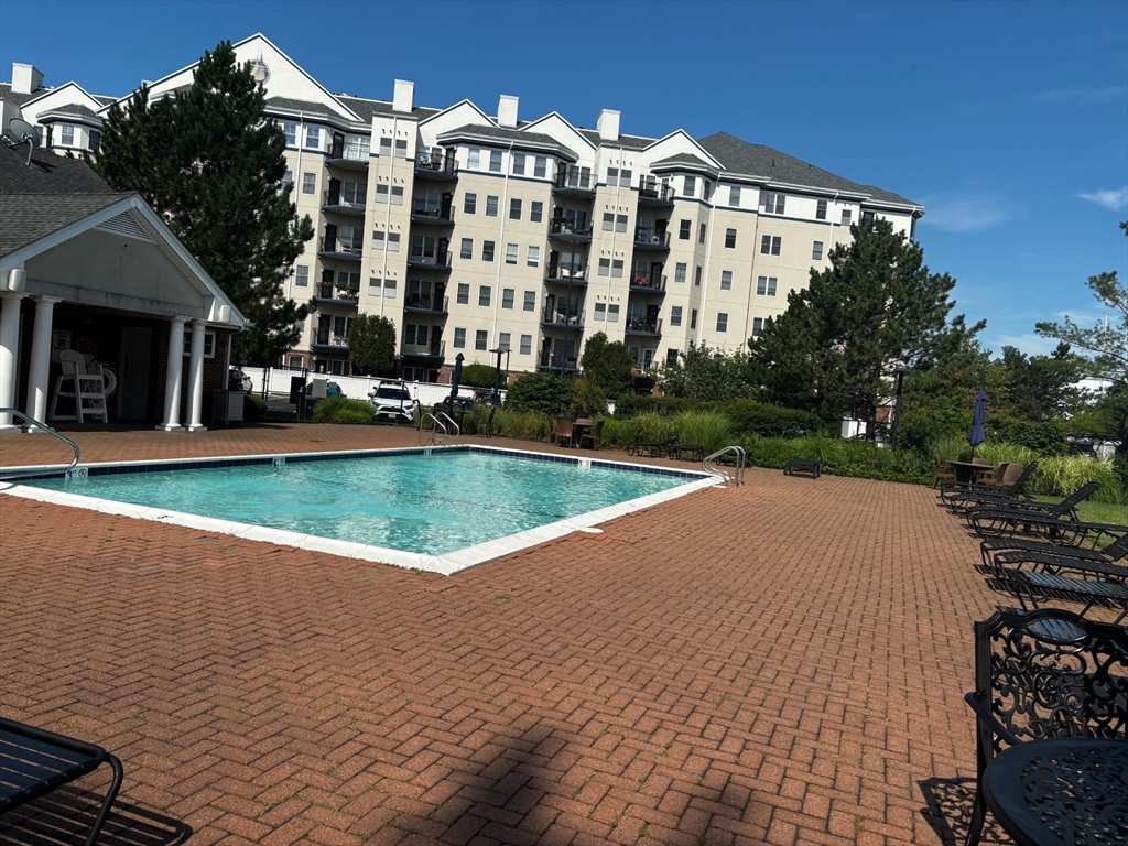 10 Seaport Dr # 2515 Property Photo 1