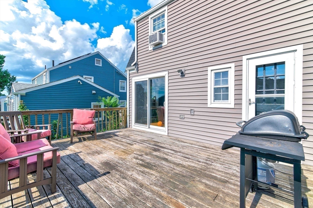 873 E Squantum St Property Photo 31