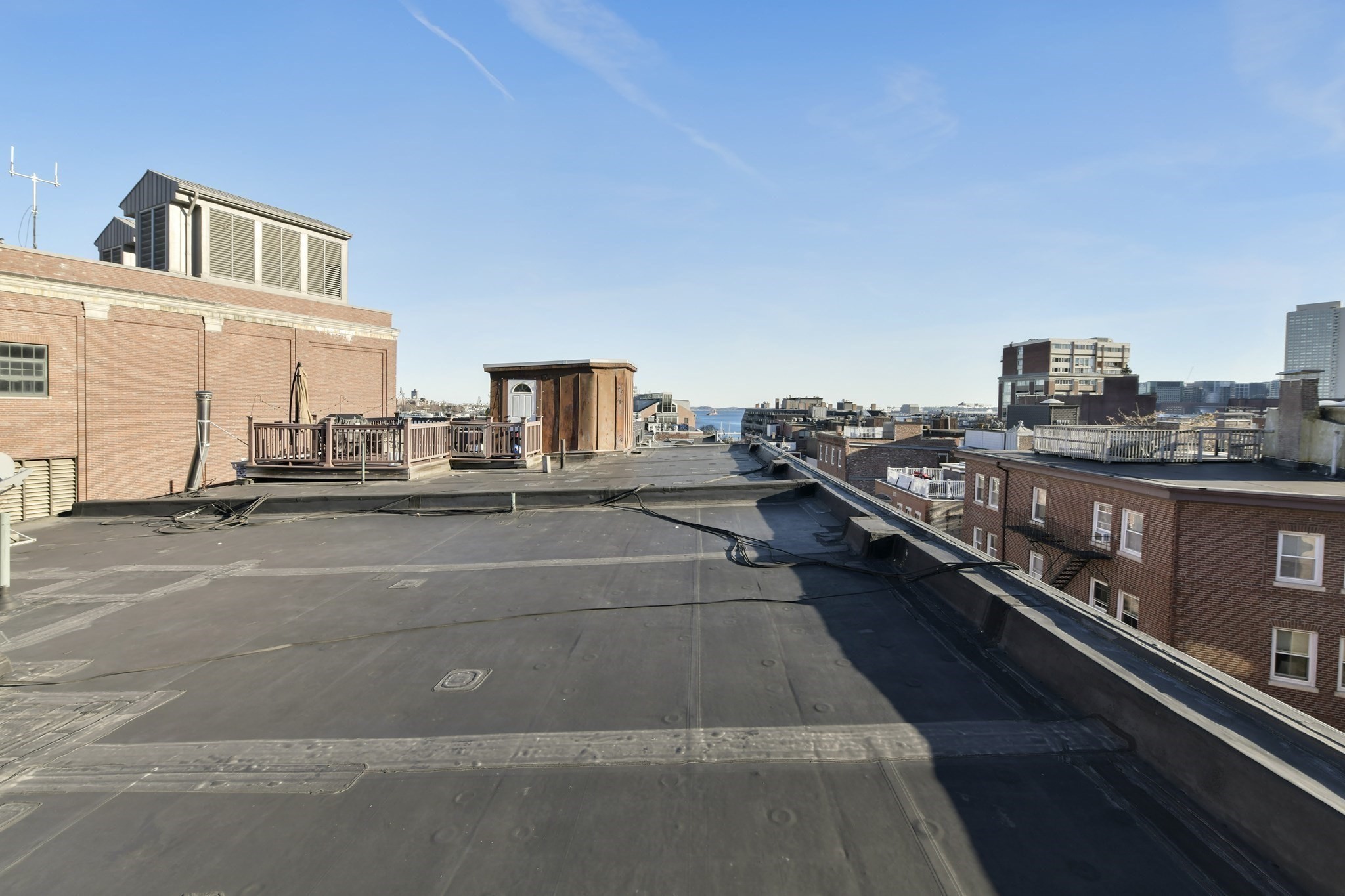 32 Fleet St # 7 Property Photo 15
