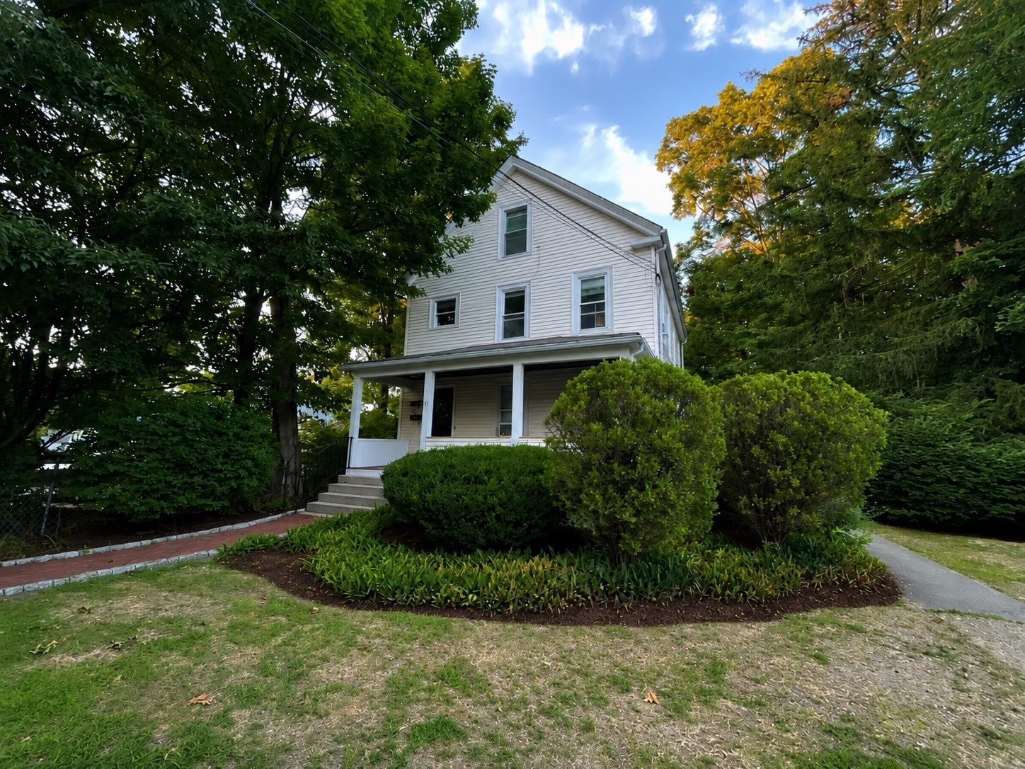 24 Esty St. Property Photo 2