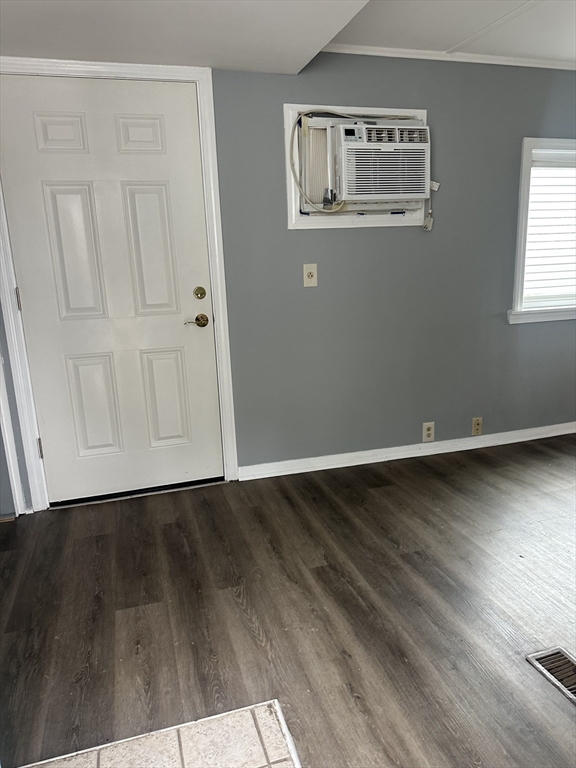 466 Newberry # 3 Property Photo 15